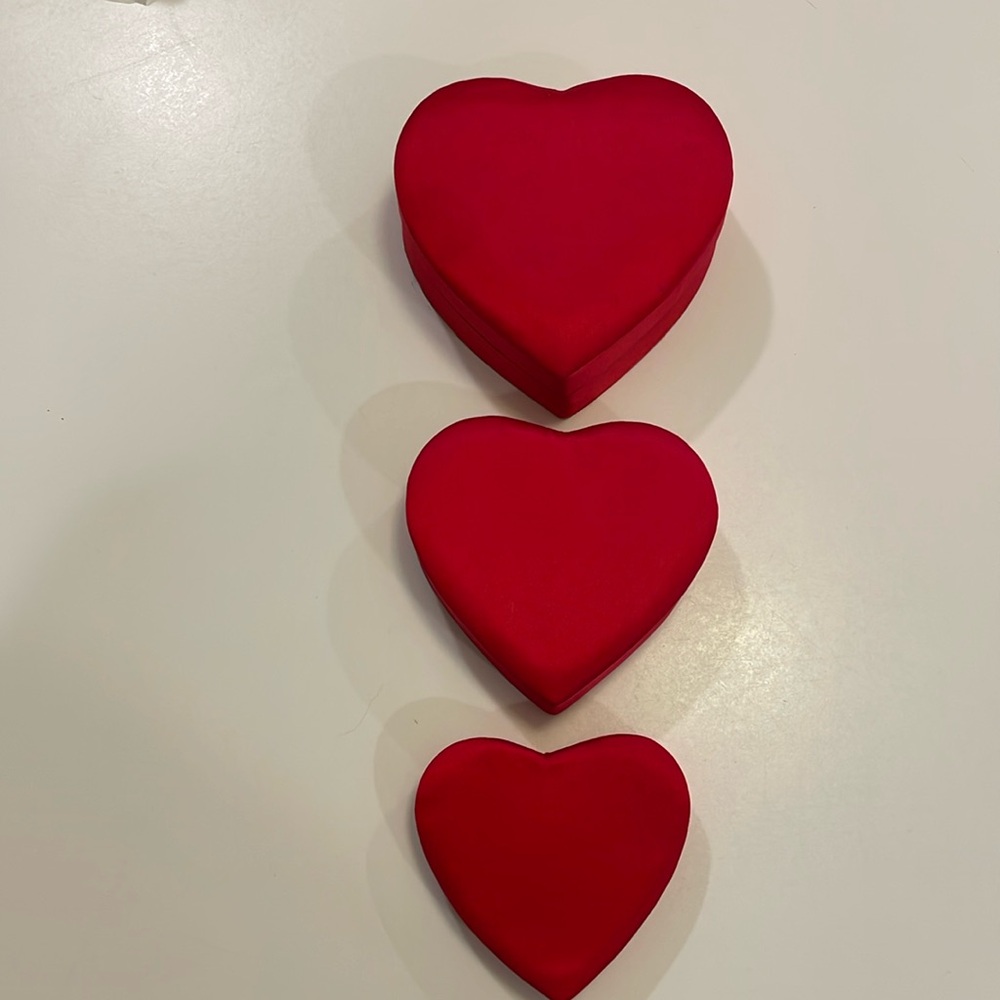 Red Heart Nesting Boxes Set Of 3 - image 1